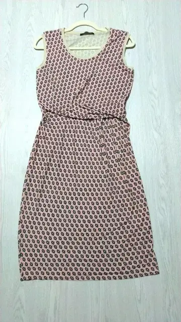 Max Mara 기하학 패턴 슬리브리스 원피스 Msize 상당, 택 없음