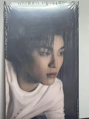 TREASURE SPECIAL MINI ALBUM [ JEONGWOO ]