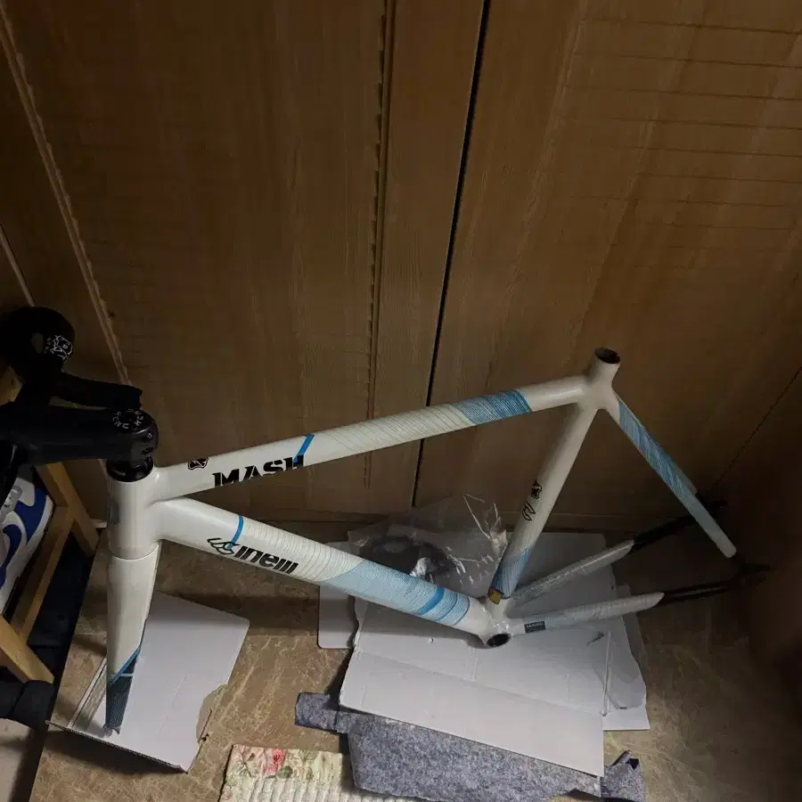 cinelli mash parallax custom paint