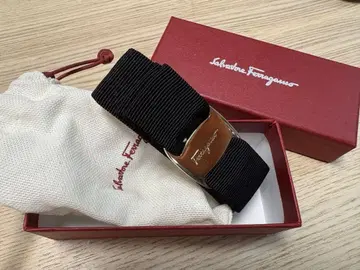 페라가모 Ferragamo 머리핀