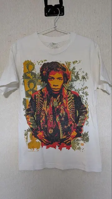 Jimi Hendrix 화이트 티셔츠 M 사이즈