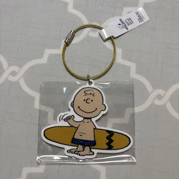 스누피 서핑 찰리 브라운 키링