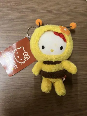 헬로키티 일본 한정판 꿀벌 봉제 인형 코스튬 미사용 프리메 구루미