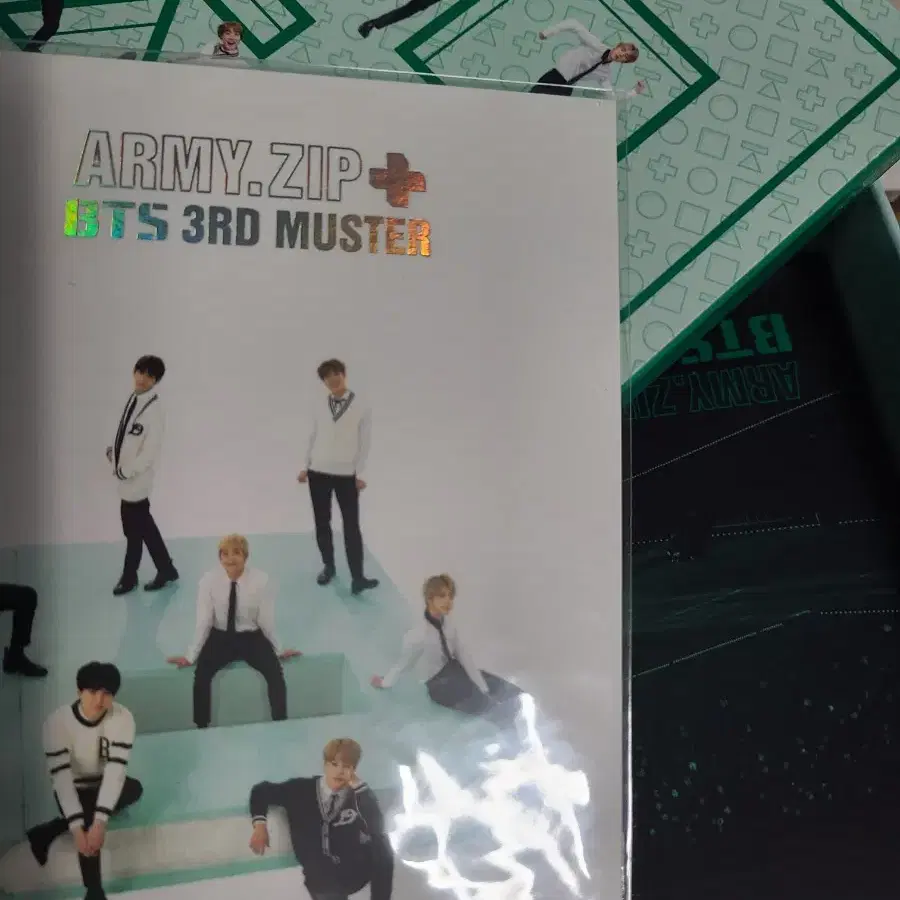 BTS BTS 3rd Muster DVD on Bunjang Global Site.