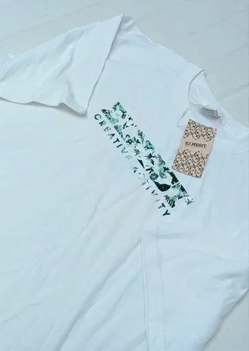 ELNEST X-LARGE 화이트 티셔츠