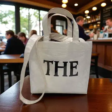 THE WEEKEND HOTEL 토트백 로고 숄더 화이트