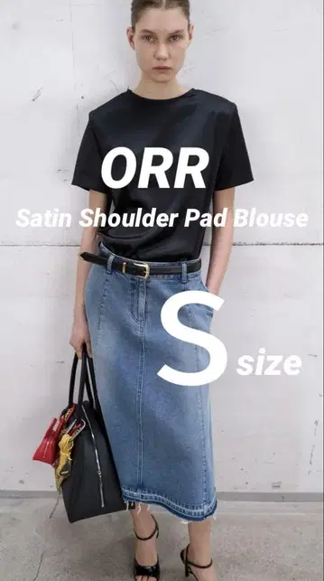 ORR 새틴 숄더 패드 블라우스