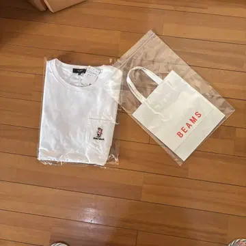 BEAMS 포켓 부착 티셔츠 화이트