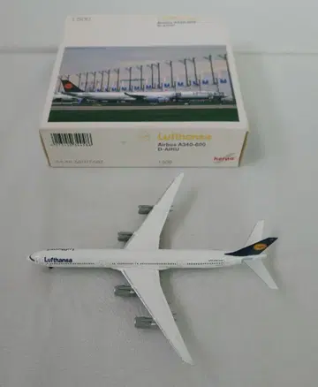 헬파 루프트한자 A340-600 D-AIHD 1/500