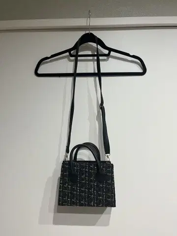 블랙 미니 숄더백