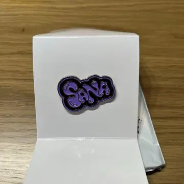 TWICE THIS IS FOR 랜덤 핀 배지 사나