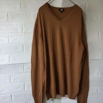 UNIQLO 브라운 V넥 스웨터 XL