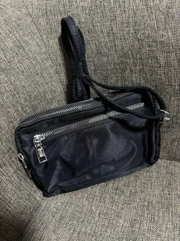 mal. 오리지널 블랙 나일론 사코슈 멀티 포켓