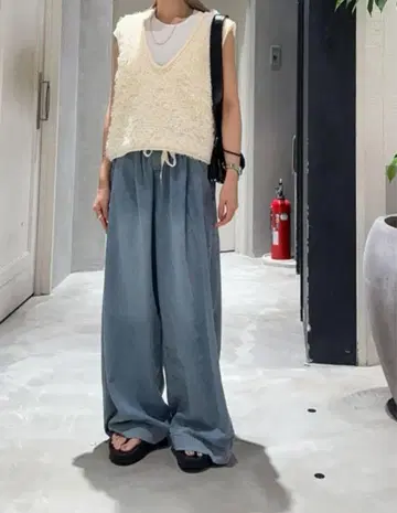 새상품 차오패닉 티피 부드러운 와이드 이지 데님 S