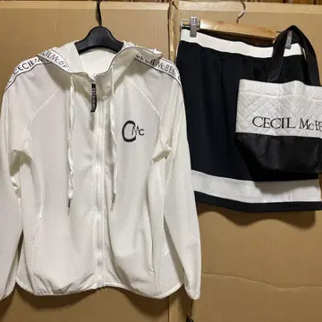새상품 CECIL McBEE 셋업 골프웨어