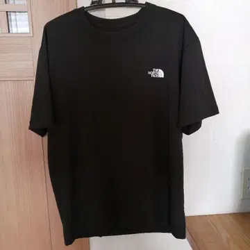 THE NORTH FACE 블랙 티셔츠 L