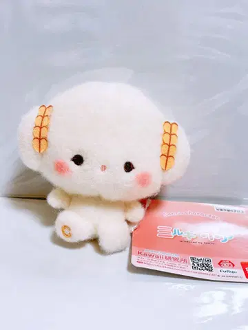 산리오 캐릭터즈 밀키 보아 마스코트 코기뮨