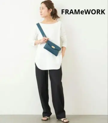 새상품 FRAMeWORK 오프숄더 풀오버
