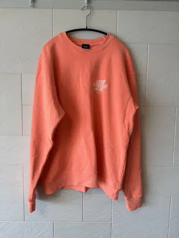 [새상품급] L 사이즈 ANTICOUNTRYCLUB SWEATSHIRT