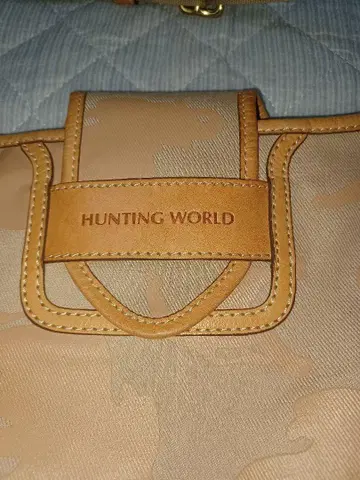 HUNTING WORLD 카모플라쥬 숄더백