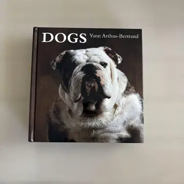 DOGS, Yann Arthus-Bertrand
