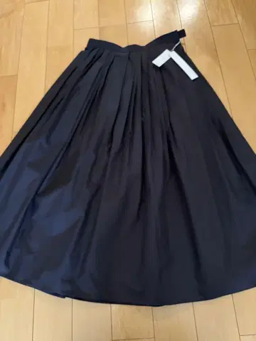 GALERIE VIE 플리츠 스커트