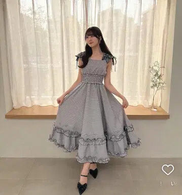 안미르 볼륨 프릴 캐미 OP