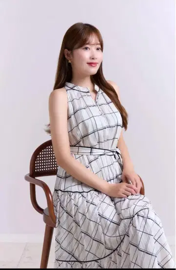 Her lip to Anduze 벨티드 체크 드레스 BK