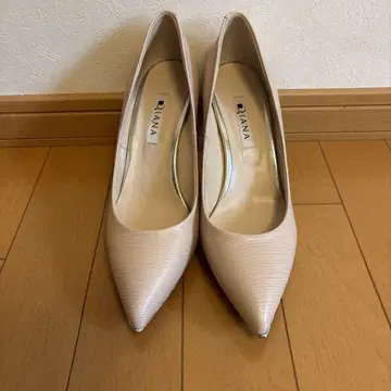 DIANA 핑크 베이지 스틸레토 하이힐
