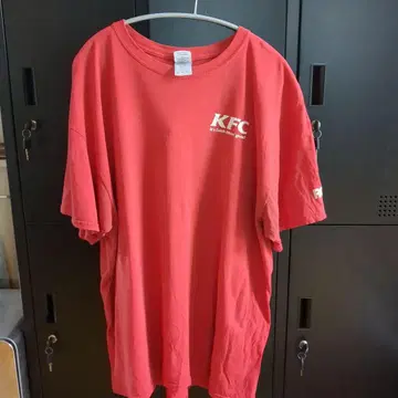KFC 패러디 티셔츠