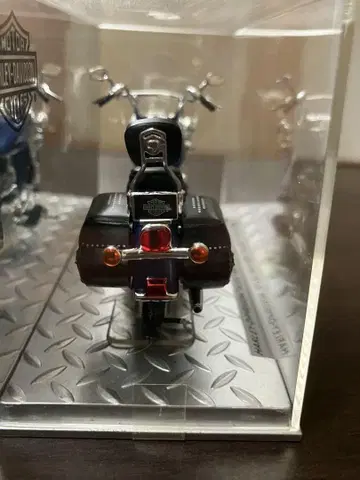 Harley-Davidson FLSTCI Heritage Softail