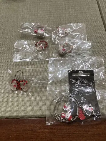 헬로키티 비즈 반지, 귀걸이