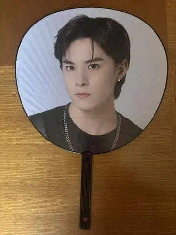 카와니시 타쿠미 부채