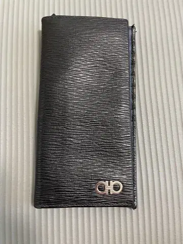 페라가모 마르티니 팬젤리 접이식 지갑 블랙
