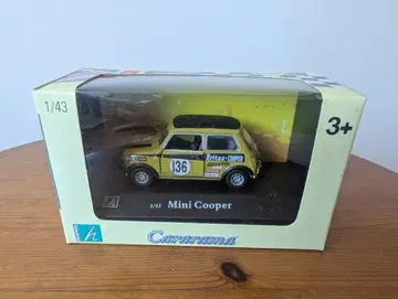 HONWELL Mini Cooper Britax #136 1/43