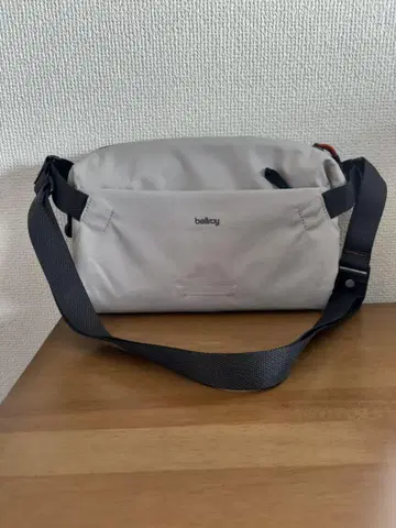 Bellroy Lite Sling 경량 크로스 바디백