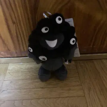 오사카 만국 박람회 미야쿠미야쿠 블랙 앉은 버전 카라비너 포함