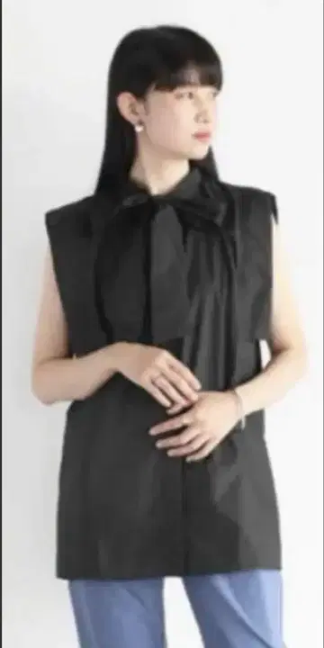 새상품급 라디에이트 스콧 클럽 보타이 블라우스 M 블랙