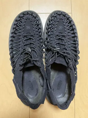 킨 유니크 샌들 블랙 KEEN UNEEK BLACK