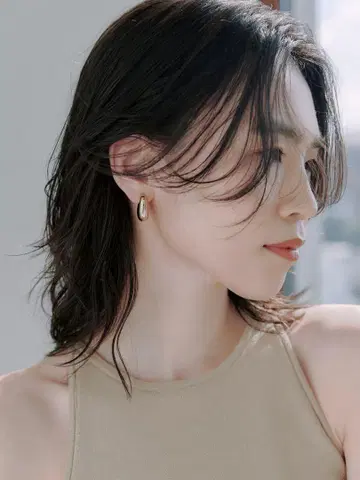 [새상품] anuans 2025 이번 시즌 메탈 드롭 귀걸이