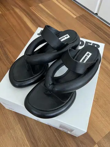 새상품 JIL SANDER NAPPA 샌들 39 질 샌더 블랙
