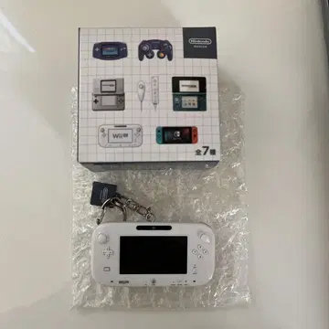 닌텐도 뮤지엄 한정판 게임 하드 키링 wiiU