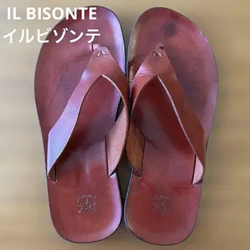 IL BISONTE 가죽 샌들