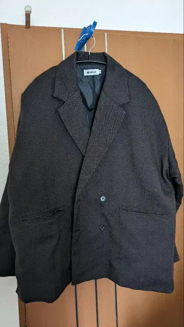 다크 브라운 테일러드 자켓