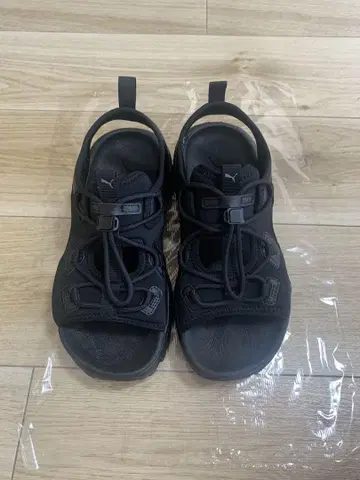 푸마 히프노틱 샌들 23cm 블랙