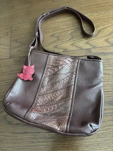 이비자 가죽 숄더백