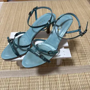 pitti 청록색 스트랩 샌들 미들 힐