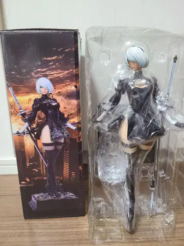 NieR:Automata 2B 피규어