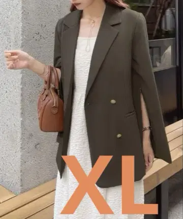 JUNOAH 소매 슬릿 골드 버튼 테일러드 자켓 XL 여성용 새상품급