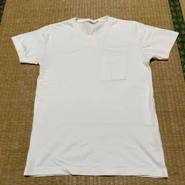Nudie Jeans 코튼 100% 포켓 티셔츠
